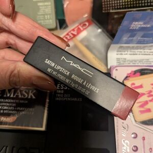 MAC Cosmetics Satin Lipstick - Rich Red